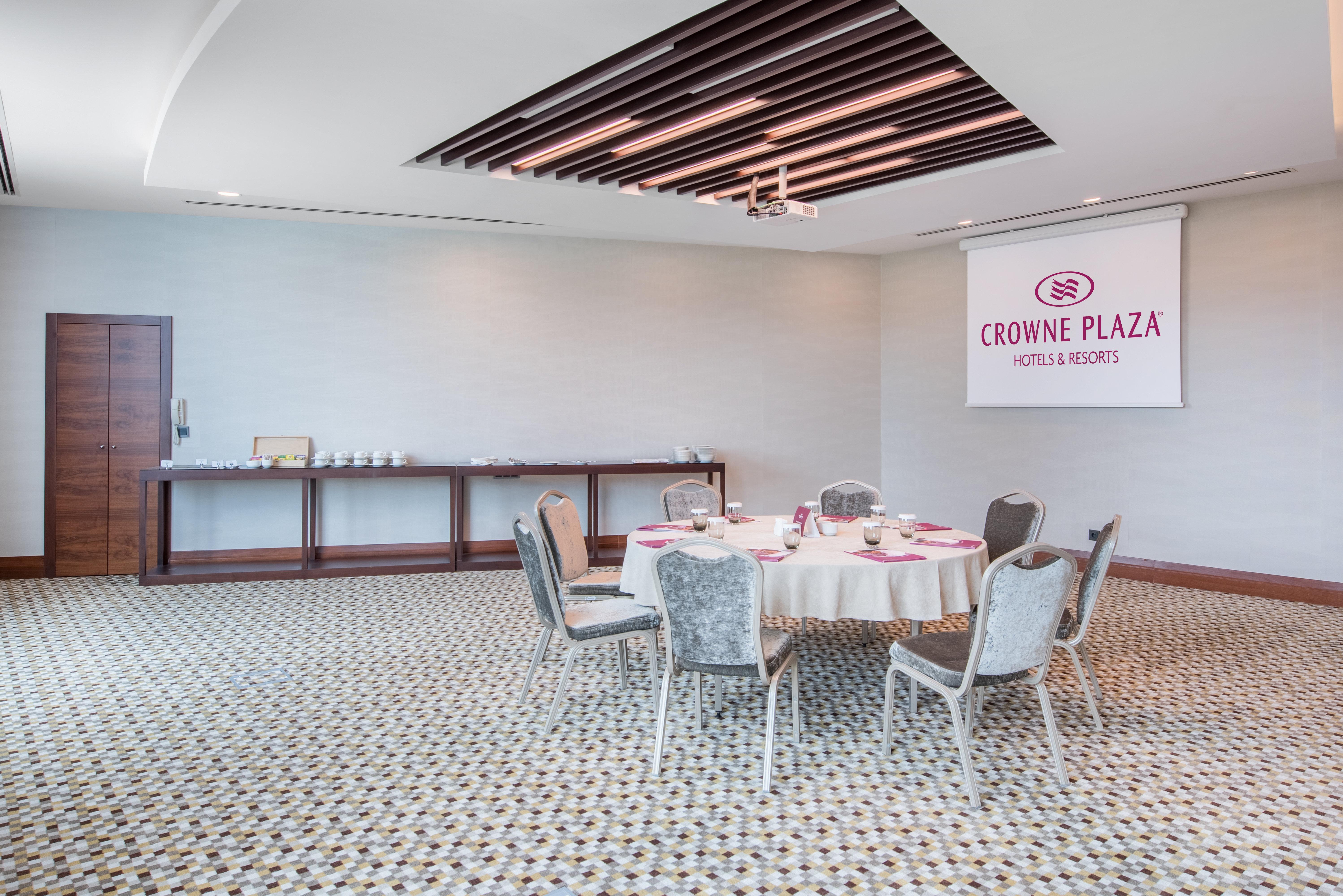 Crowne Plaza Istanbul Oryapark By Ihg Hotel Exterior photo